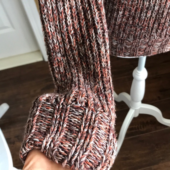 Cozy multicolor turtleneck sweater - Picture 7 of 7